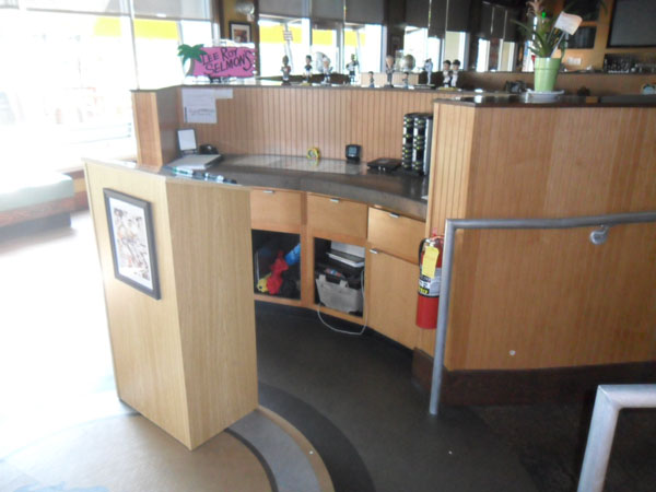 Lee Roy Selmons Hostess